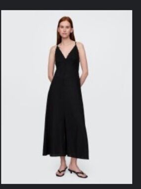 GAP Black Linen-Blend Embroidered Halter Maxi Dress